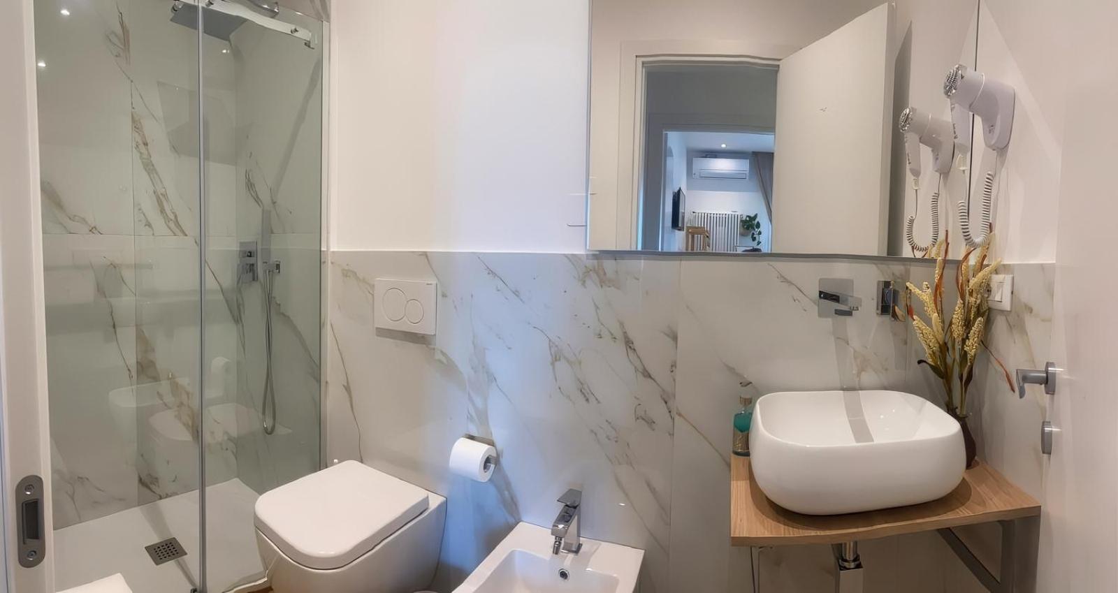 Keizna Rooms Cesena Bagian luar foto